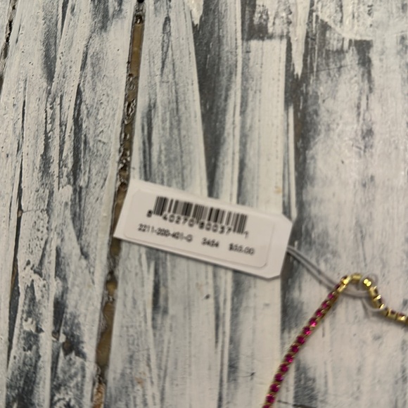 Gorjana Lexi bracelet and fuchsia. - Picture 4 of 4